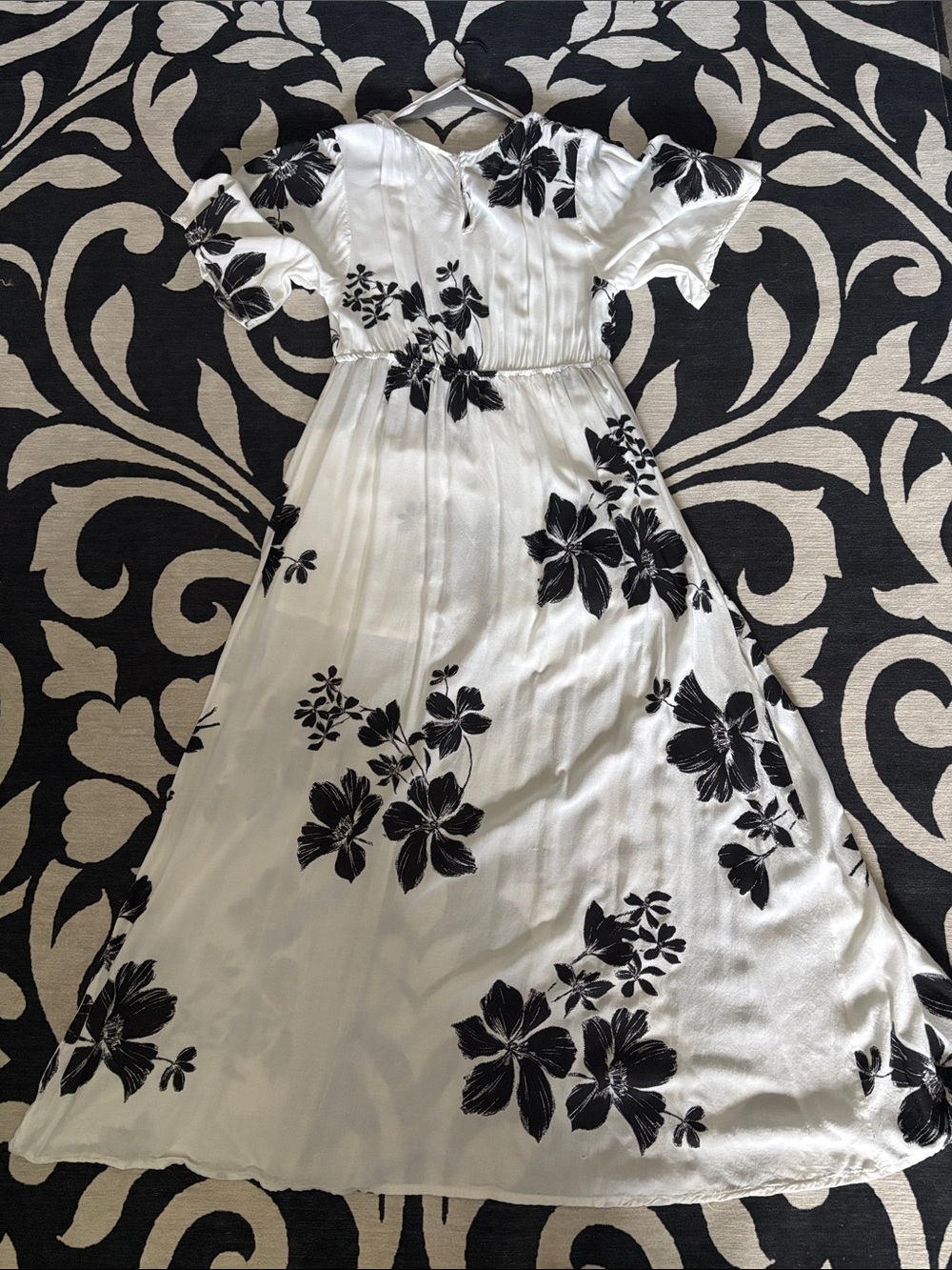 Japna White Maxi Dress with Black Floral Print and Gray Trim - Picture 4 of 4